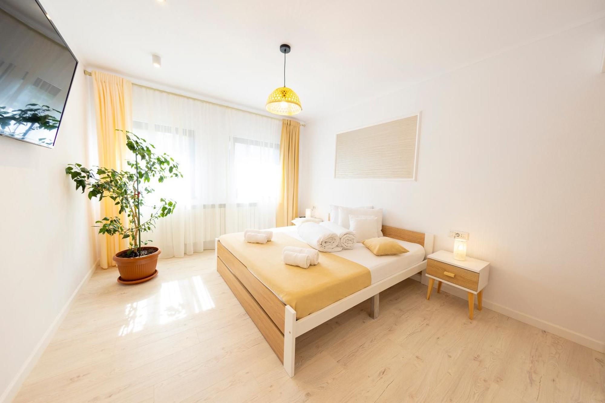 Casa Cu Nuc Hotel